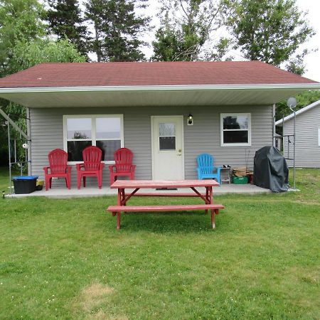 Rocky Shores & Seals Cottages Middleton Exterior photo